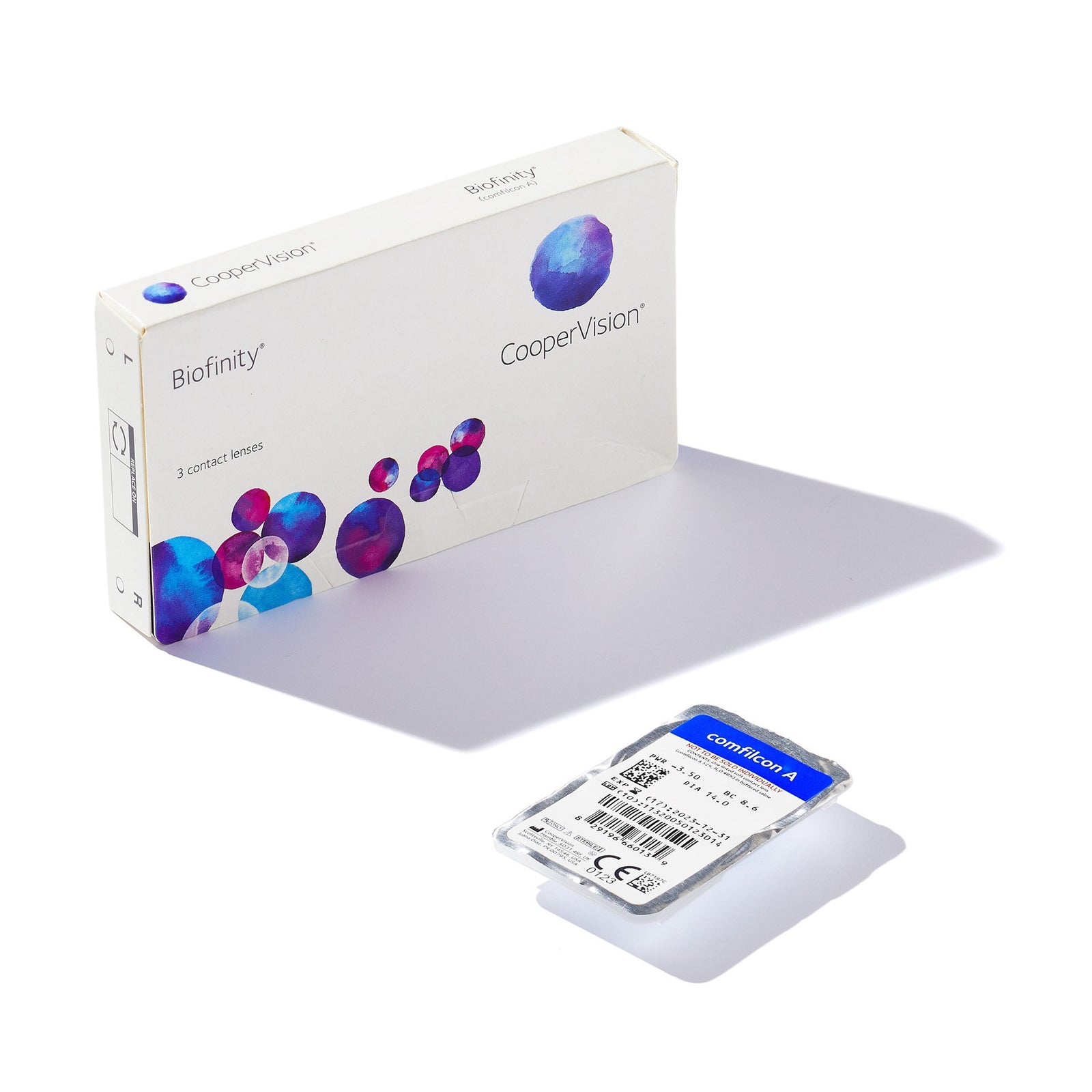 Biofinity monthly contact lenses 3 pack by CooperVision — silicone hydrogel lenses with Aquaform Technology for lasting comfort.